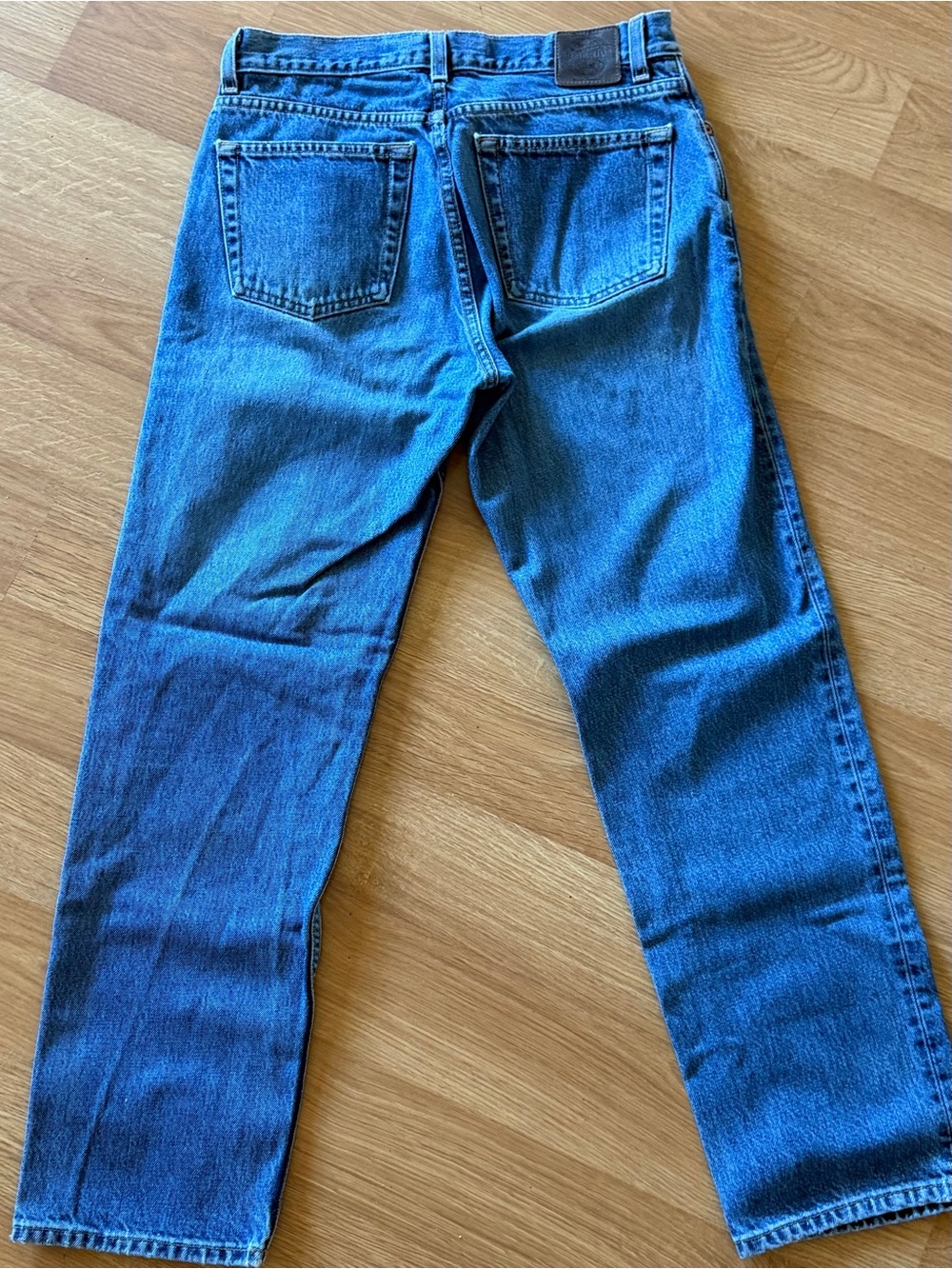 Gap Low Rise Straight-Leg Button Fly Jeans Medium Blue Women’s 80’s Style Size 6 - Picture 2 of 9